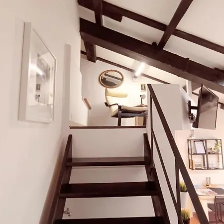 Center Vicolo With Parking Appartamento Modena