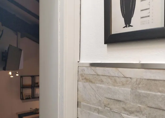 Center Vicolo With Parking * Modena